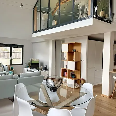 Βίλα Eden Blue Lodge-15 Min Compiegne